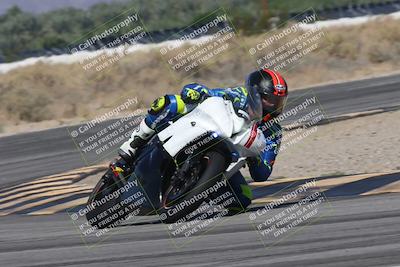 media/Oct-13-2025-Moto Forza (Mon) [[a66d839500]]/2-A Group/Session 3 (Turn 16)/